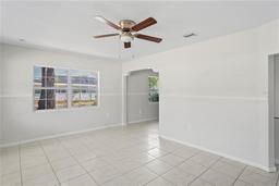 Picture of 8725 N Boulevard, Tampa, FL 33604