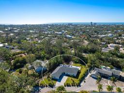 Picture of 749 Tropical Circle, Sarasota, FL 34242