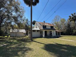 Picture of 171 Central Avenue, San Mateo, FL 32187