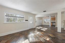 Picture of 3220 10Th Street N, St Petersburg, FL 33704