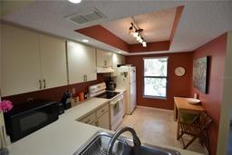 Picture of 2945 Taywood Meadows Unit 30, Sarasota, FL 34235