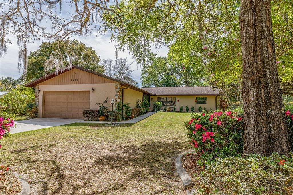 Picture of 2280 W Middle Lane, Lecanto, FL 34461