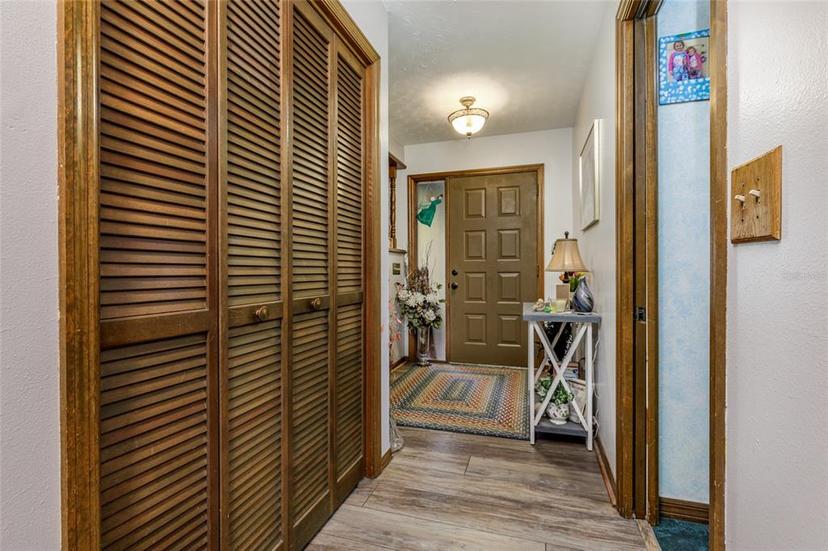 Picture of 2280 W Middle Lane, Lecanto FL 34461