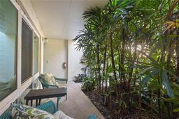 Picture of 101 S Interlachen Avenue Unit 104, Winter Park, FL 32789