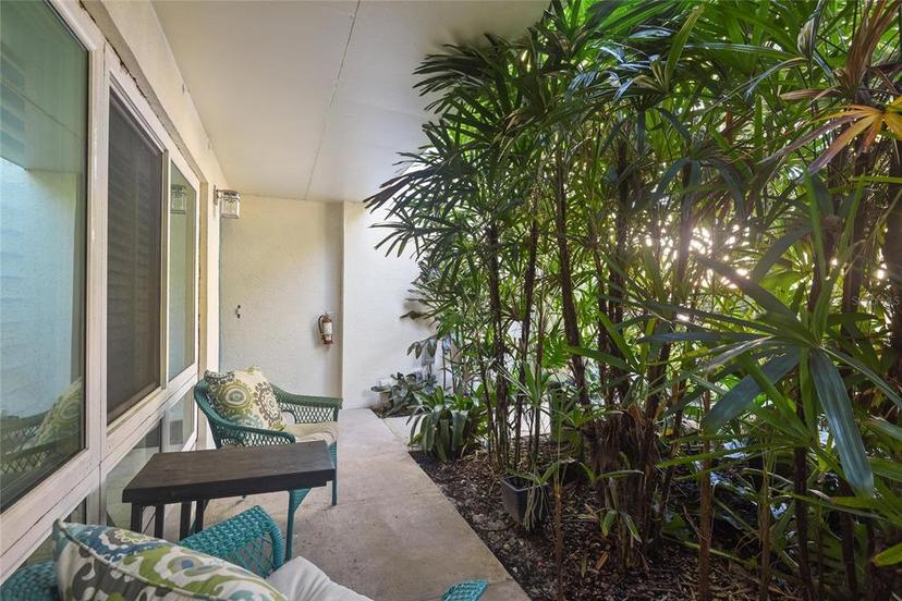 Picture of 101 S Interlachen Avenue Unit 104, Winter Park FL 32789