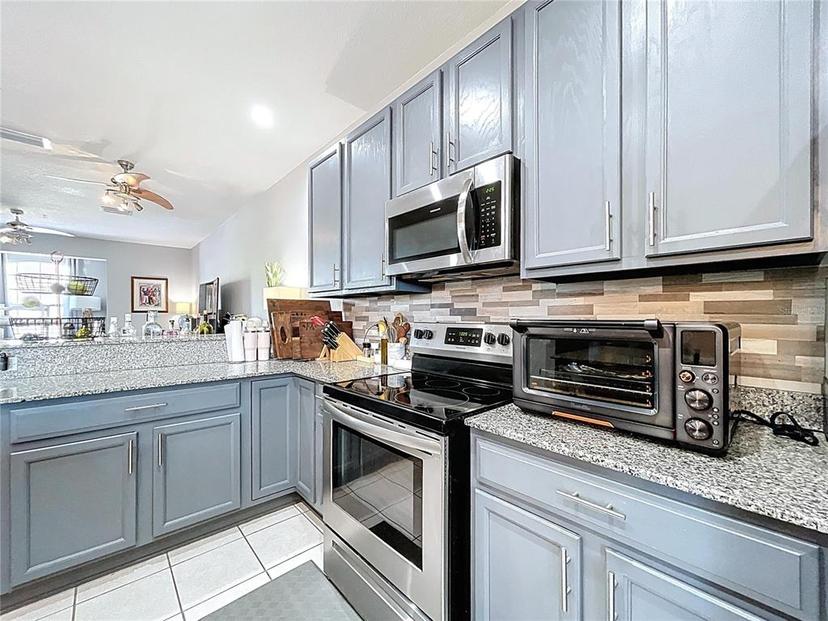 Picture of 10240 Bayou Grande Avenue, Seminole FL 33772
