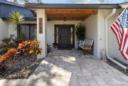 Picture of 2085 Lynnwood Court, Dunedin, FL 34698