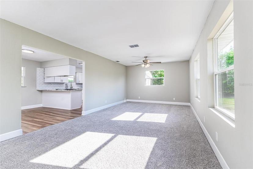Picture of 8630 Mary Ivy Drive, Plant City FL 33567