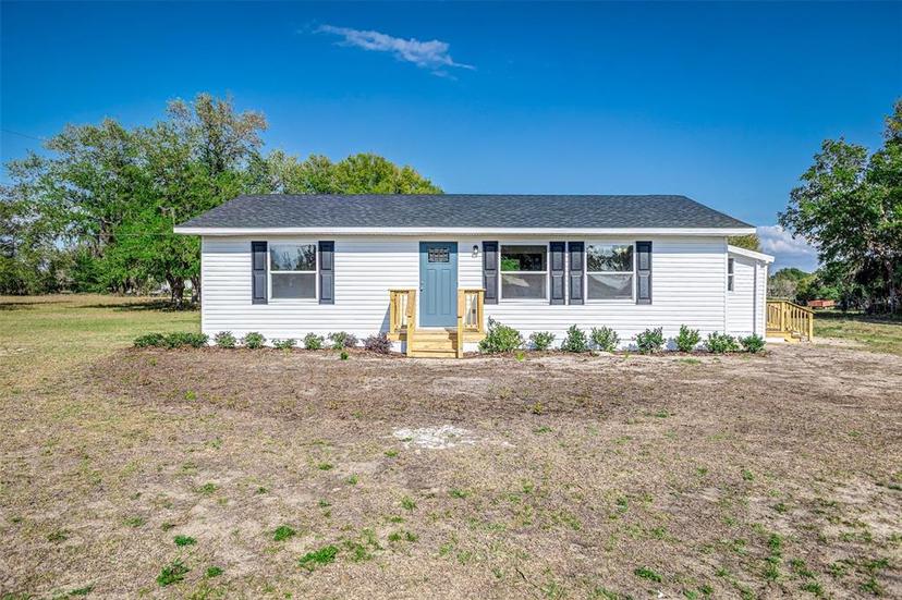 Picture of 8630 Mary Ivy Drive, Plant City FL 33567