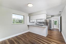 Picture of 8630 Mary Ivy Drive, Plant City, FL 33567