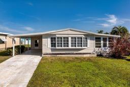 Picture of 6433 Jacaranda Avenue Ne, Winter Haven, FL 33881