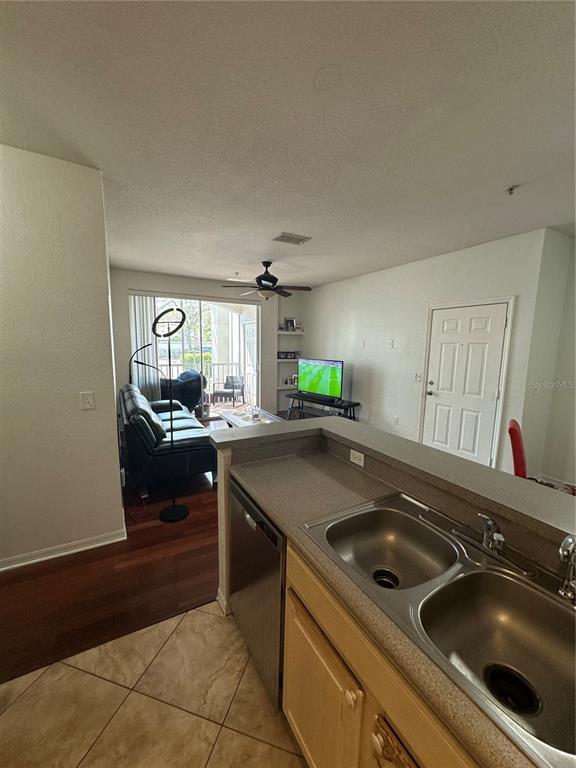 Picture of 2717 Maitland Crossing Way Unit 4-103, Orlando FL 32810