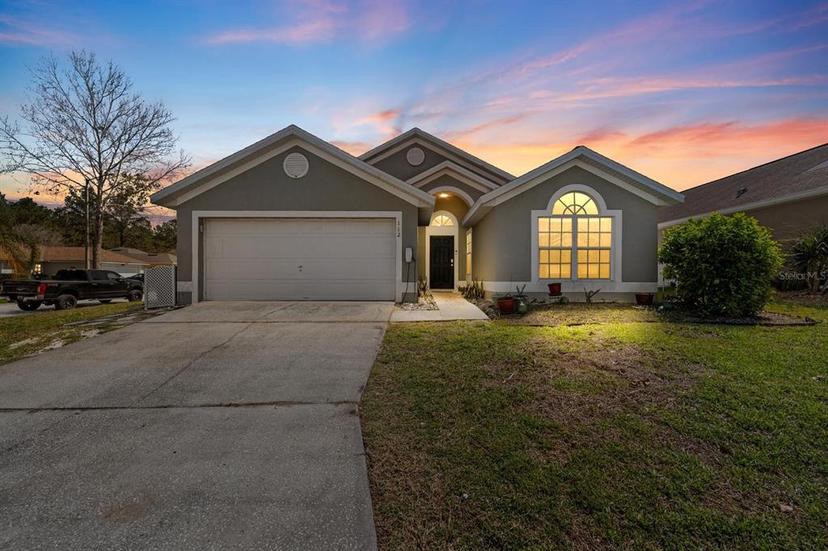 Picture of 112 Thorne Meadow Pass, Davenport FL 33897