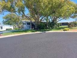 Picture of 46 Washington Court Unit 28, Palm Harbor, FL 34684
