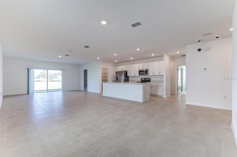 Picture of 64 Citrine Loop, Kissimmee FL 34758