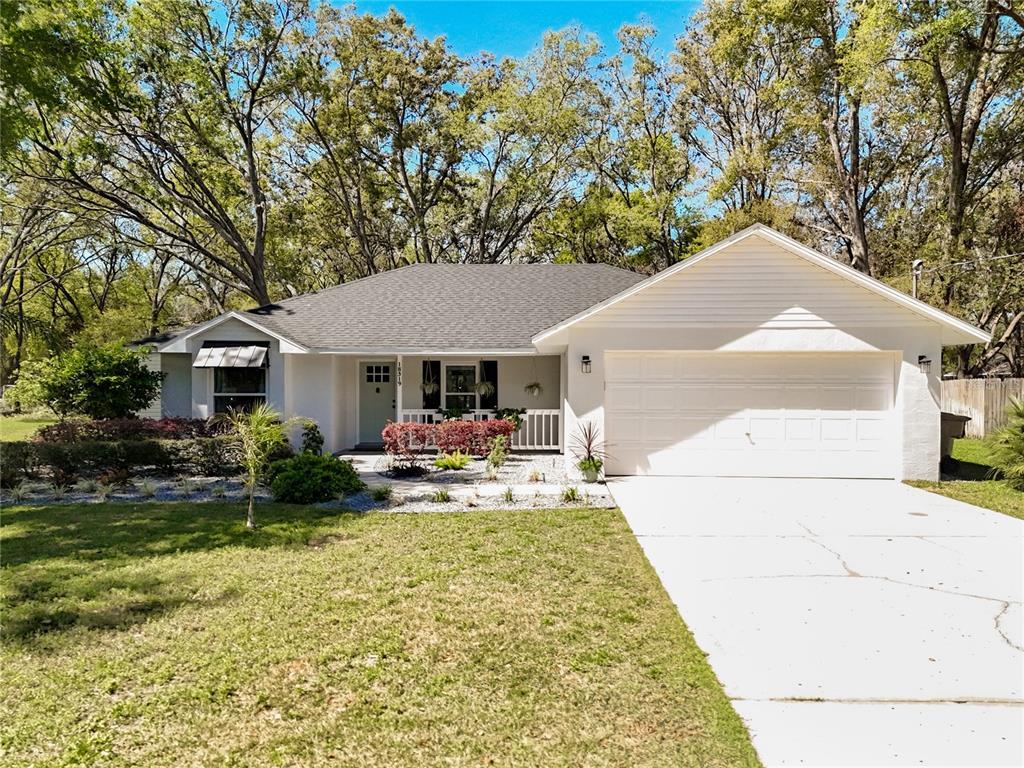 Picture of 18319 Dells Cove Road, Groveland, FL 34736