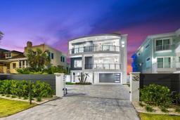 Picture of 32 Gulf Boulevard, Indian Rocks Beach, FL 33785