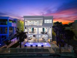 Picture of 32 Gulf Boulevard, Indian Rocks Beach, FL 33785