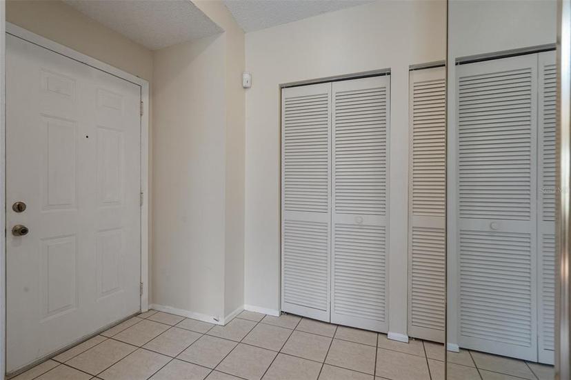 Picture of 8006 Picketts Court Unit 8006, Weeki Wachee FL 34613