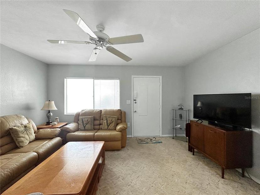Picture of 11251 80Th Avenue Unit 305, Seminole FL 33772