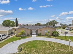 Picture of 13701 Garris Drive, Hudson, FL 34667