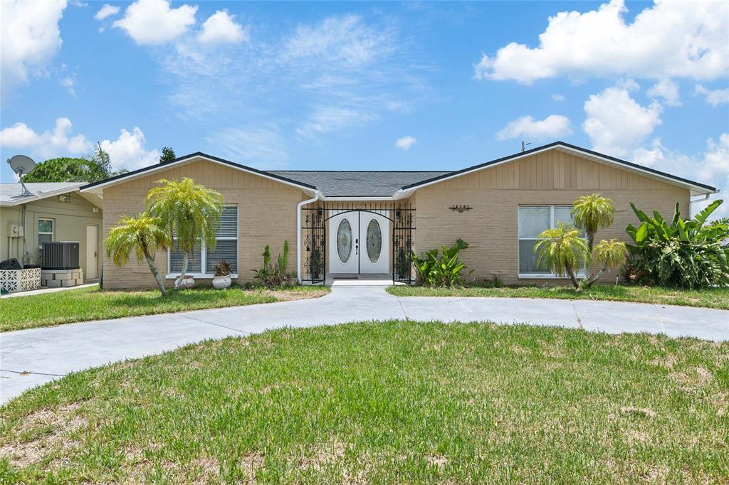 Picture of 13701 Garris Drive, Hudson, FL 34667