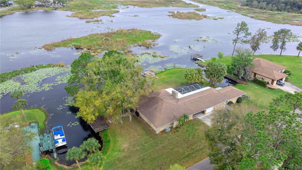Picture of 8 SE Ocale Way, Summerfield, FL 34491