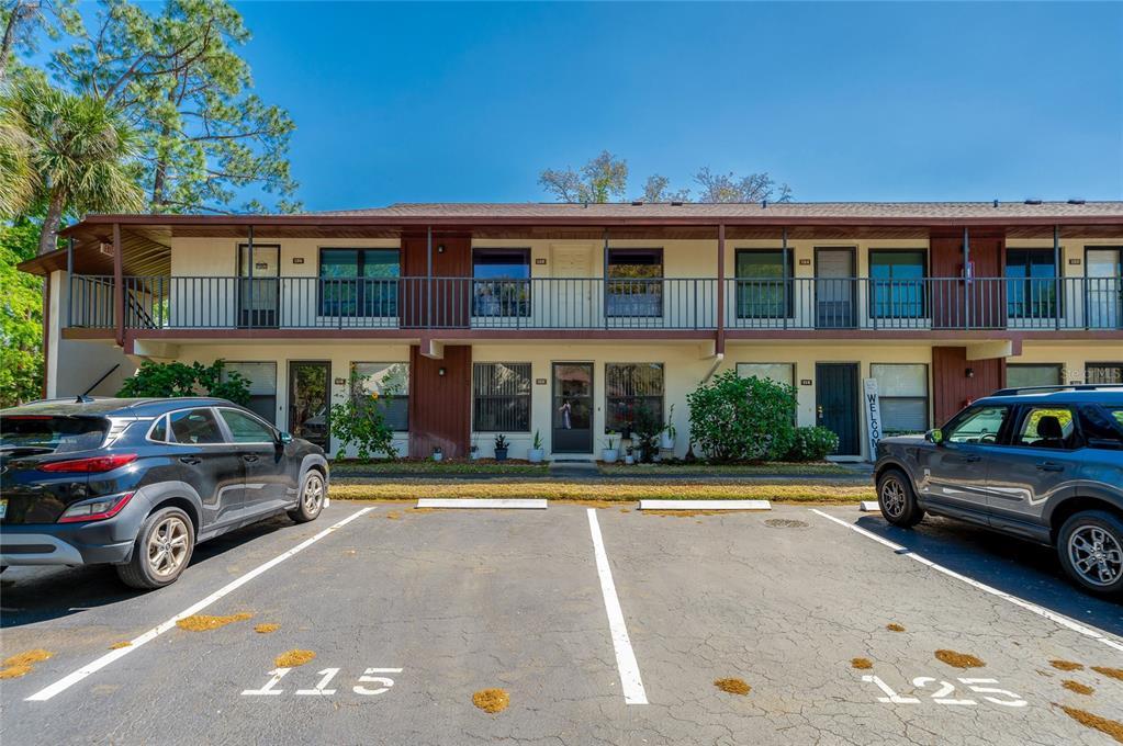 Picture of 112 Lacosta Lane Unit 115, Daytona Beach, FL 32114