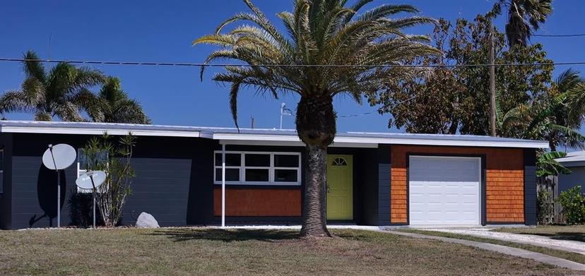 Picture of 125 Palmetto Circle Ne, Port Charlotte FL 33952