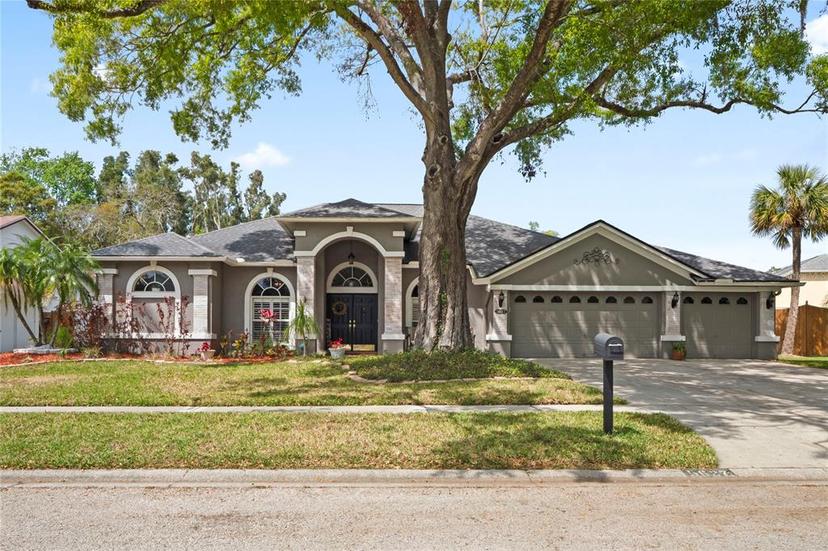 Picture of 5627 Glencrest Blvd, Tampa FL 33625
