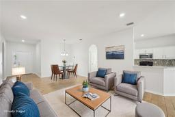 Picture of 1217 Alhambra Crest Drive, Ruskin, FL 33570