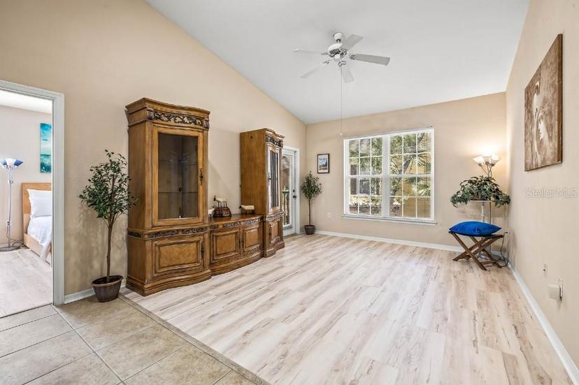 Picture of 10115 Courtney Palms Boulevard Unit 202, Tampa FL 33619