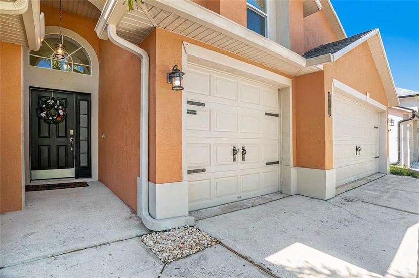 Picture of 7116 Colonial Lake Drive, Riverview FL 33578