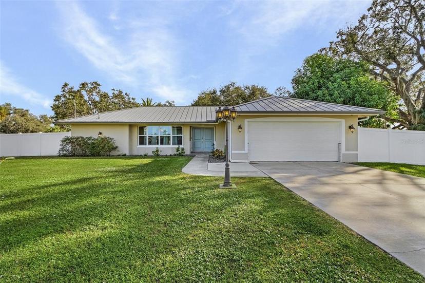 Picture of 13756 River Forest Drive, Fort Myers FL 33905