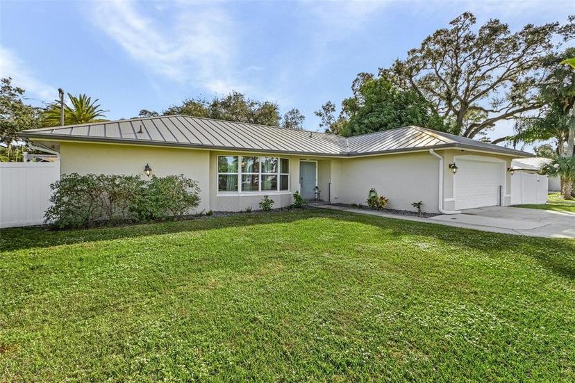 Picture of 13756 River Forest Drive, Fort Myers FL 33905