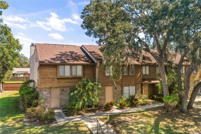 Picture of 4907 Silver Oaks Village Unit D, Orlando FL 32808