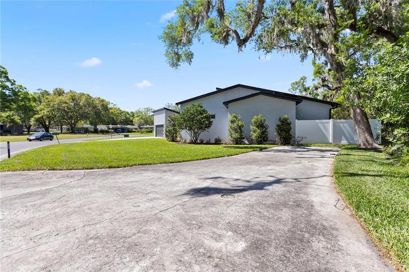 Picture of 2058 Washington Avenue, Sanford FL 32771