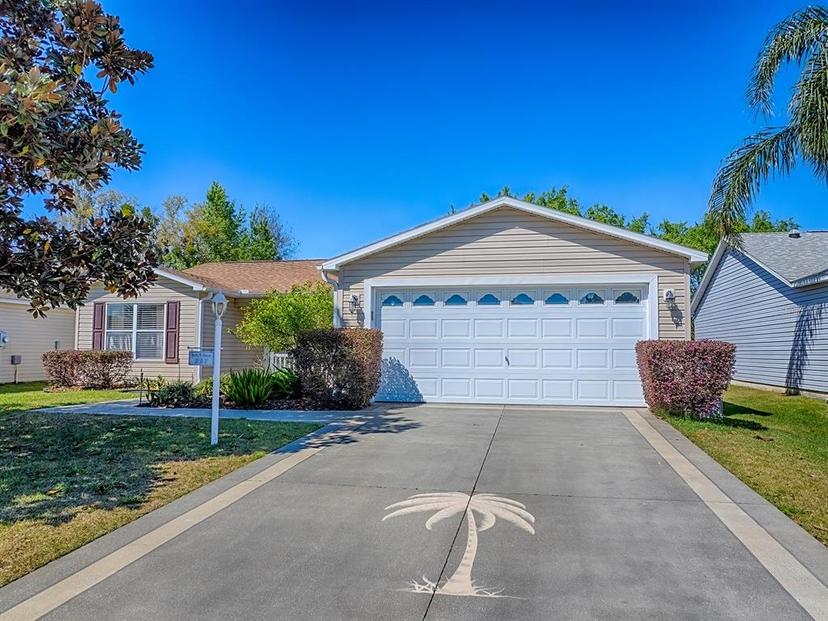 Picture of 337 Olanta Drive, The Villages FL 32162