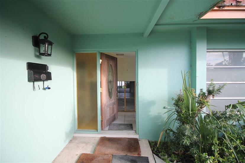 Picture of 4345 50Th Place S, St Petersburg FL 33711