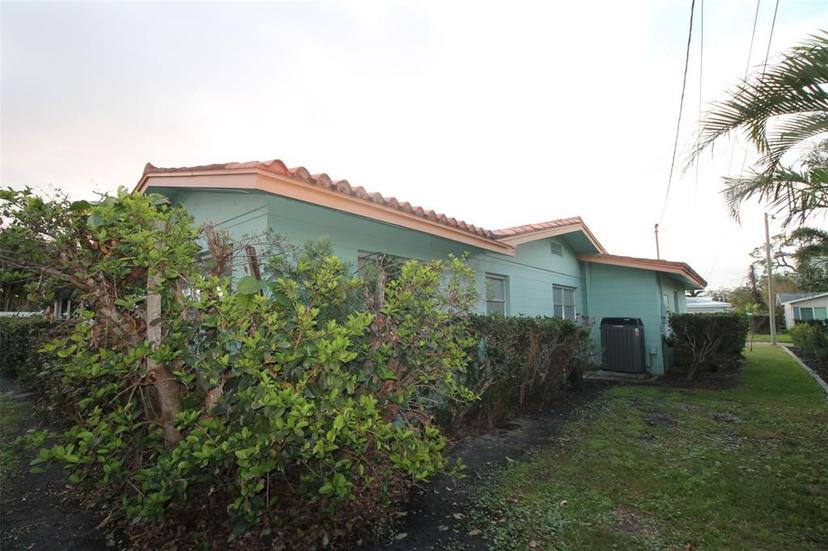 Picture of 4345 50Th Place S, St Petersburg FL 33711