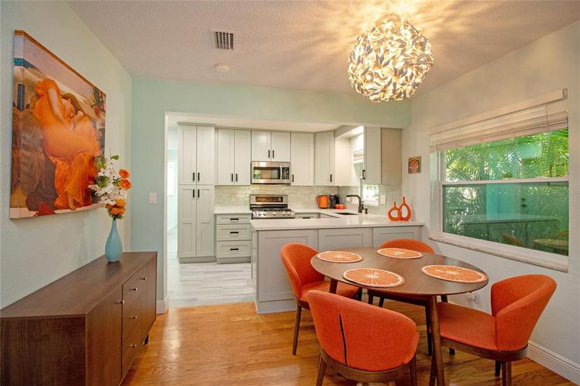 Picture of 4038 2Nd Avenue N, St Petersburg FL 33713