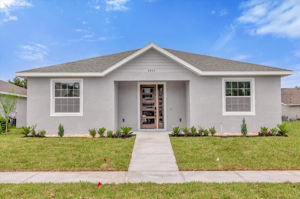 Picture of 4955 Castle Street E, Kissimmee, FL 34758
