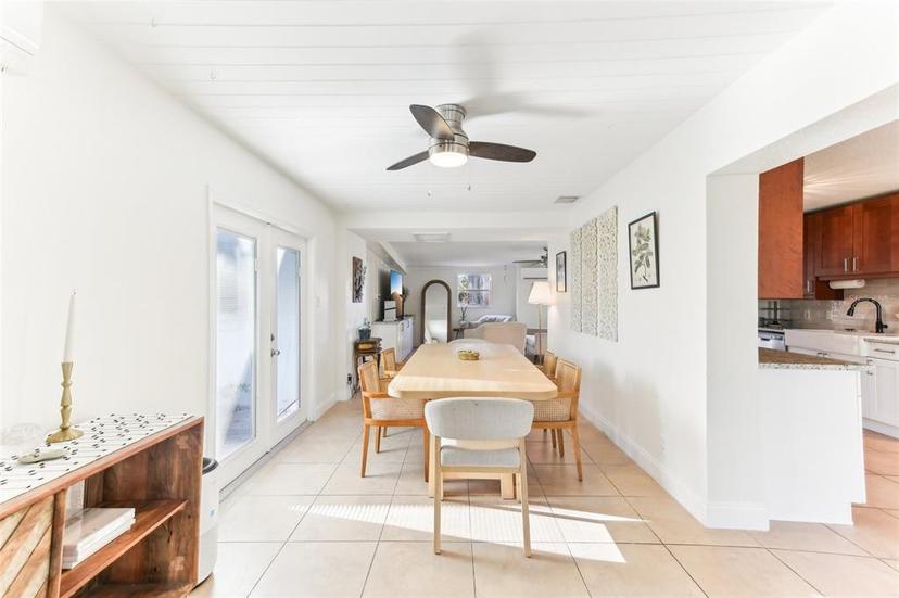 Picture of 766 86Th Avenue N, St Petersburg FL 33702