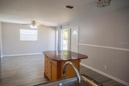 Picture of 4402 Ohio Avenue, Tampa, FL 33616