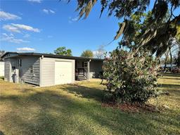 Picture of 27 S Bobwhite Road, Wildwood, FL 34785