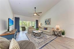 Picture of 6503 Fairway Gardens Drive Unit 20-201, Bradenton, FL 34203