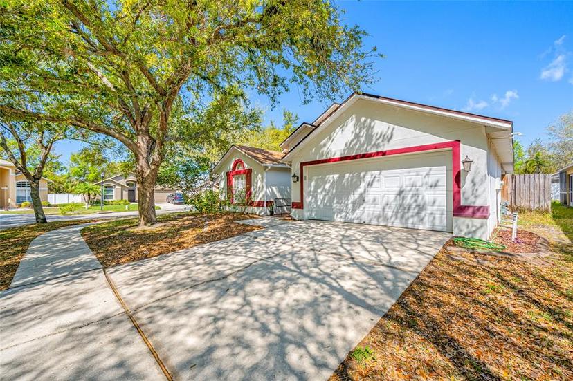 Picture of 7116 Colony Pointe Drive, Riverview FL 33578