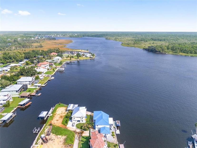 Picture of 2243 N Kings Cove Point, Crystal River FL 34429