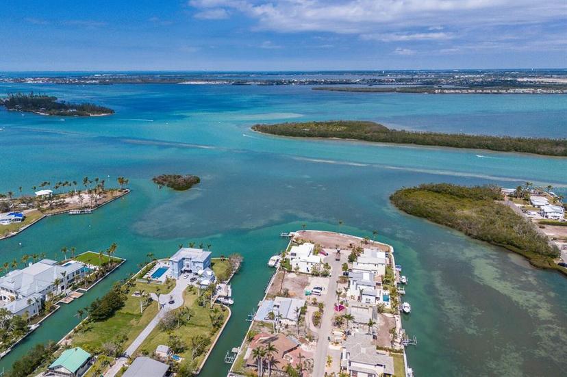 Picture of 619 Bayview Drive, Longboat Key FL 34228