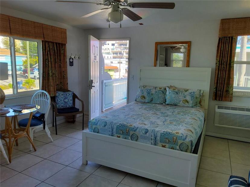 Picture of 603 Mandalay Avenue Unit 212, Clearwater FL 33767